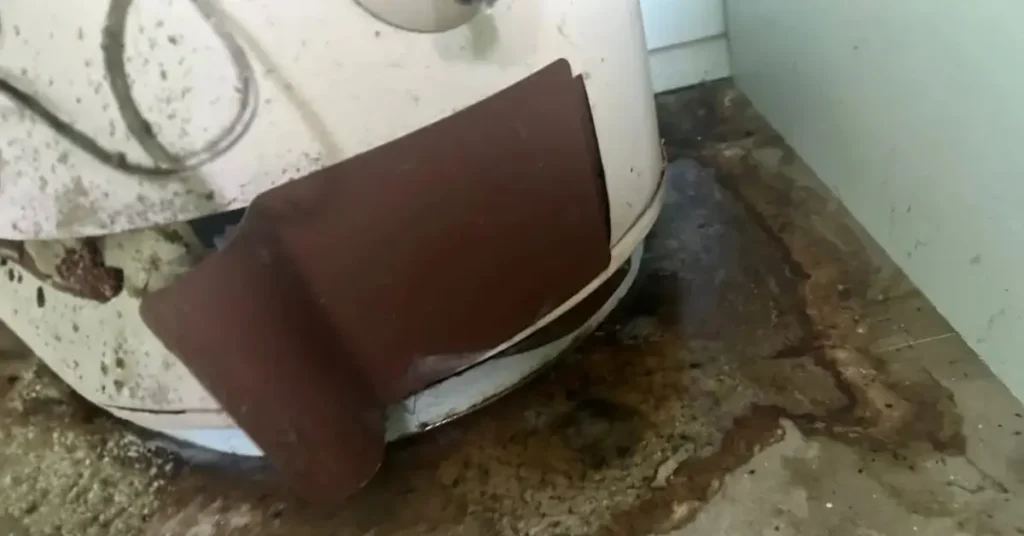 7 Smart Steps for water damage restoration lakeside
